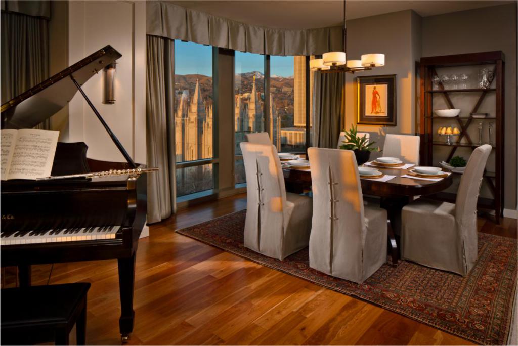 99 West Living Room in a City Creek Condo